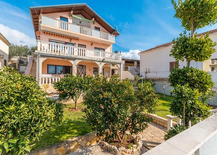 Mustel Travel Apartments