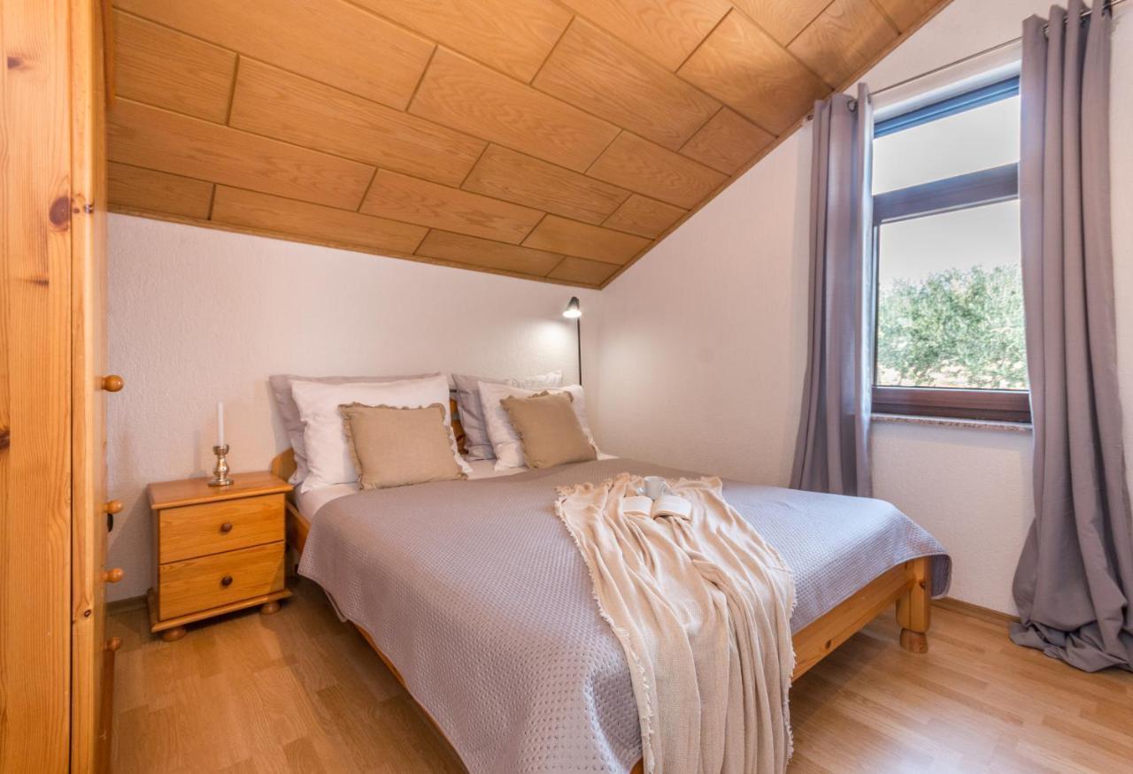 Apartma Mustel Travel